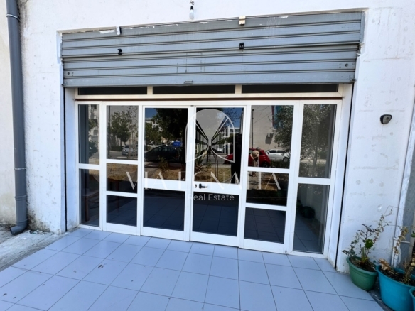 Jepet me Qira Ambjent Biznesi – Lagjja 16, Durrës