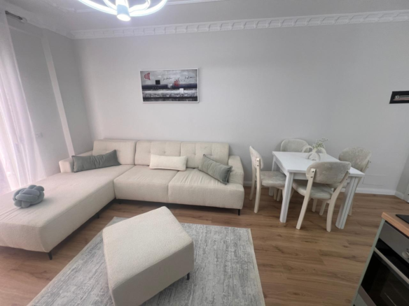 SHITET APARTAMENT 1+1 – GOLEM, KAVAJË