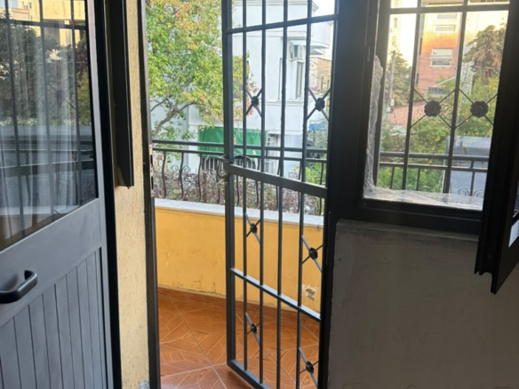 JEPET ME QIRA VILË 2-KATËSHE – TE SIGURIMET SHOQËRORE, DURRËS