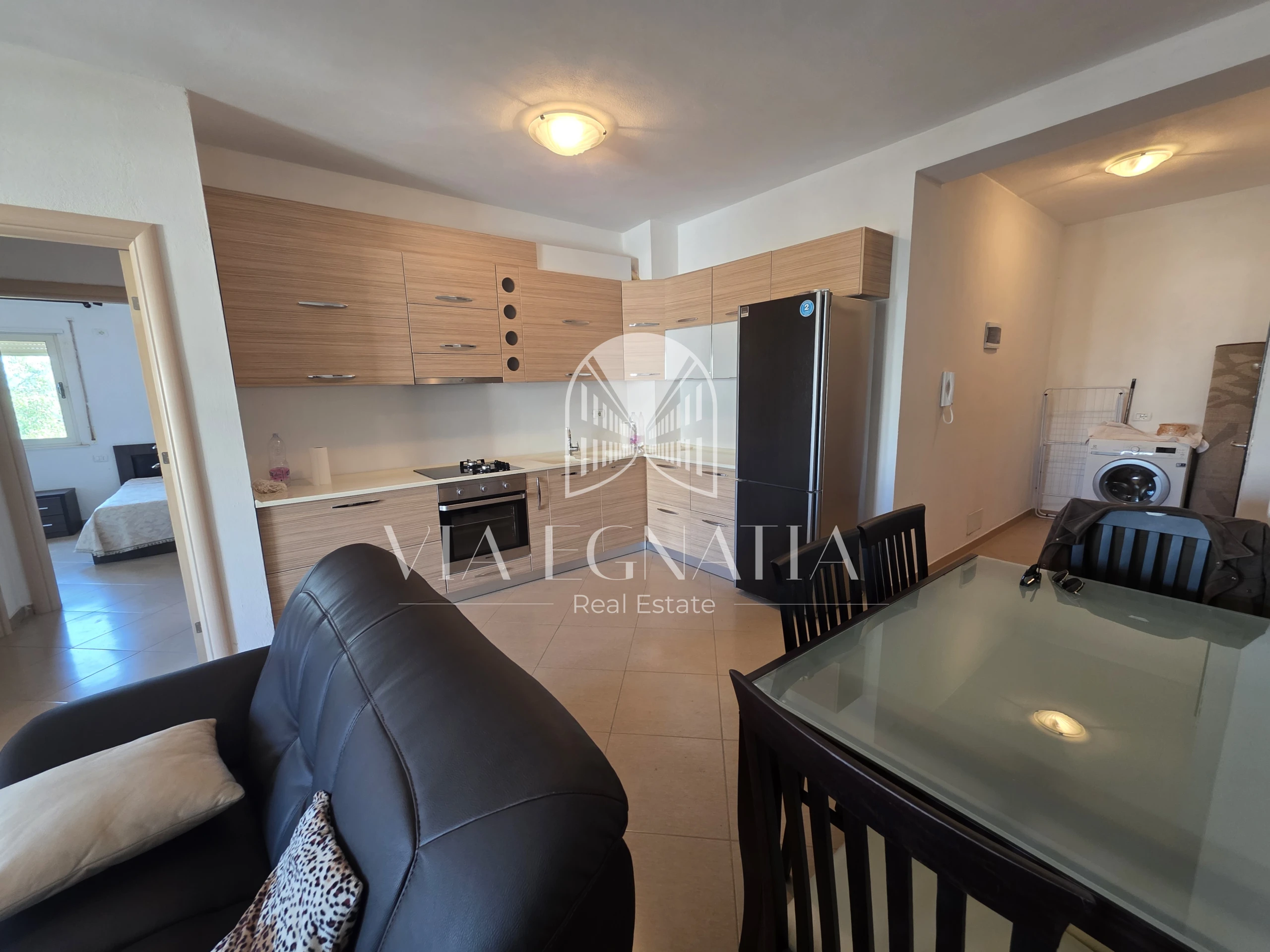 SHITET APARTAMENT 2+1 ME PAMJE TË LIRË DREJT DAJTIT – YZBERISHT, TIRANË