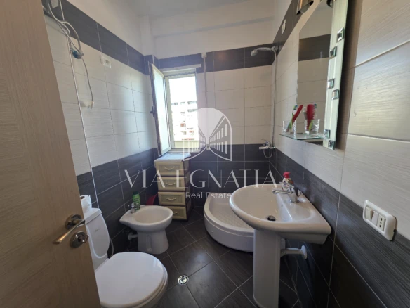 SHITET APARTAMENT 2+1 ME PAMJE TË LIRË DREJT DAJTIT – YZBERISHT, TIRANË
