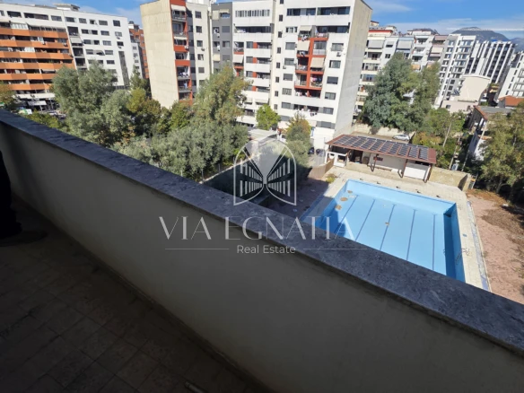 SHITET APARTAMENT 2+1 ME PAMJE TË LIRË DREJT DAJTIT – YZBERISHT, TIRANË