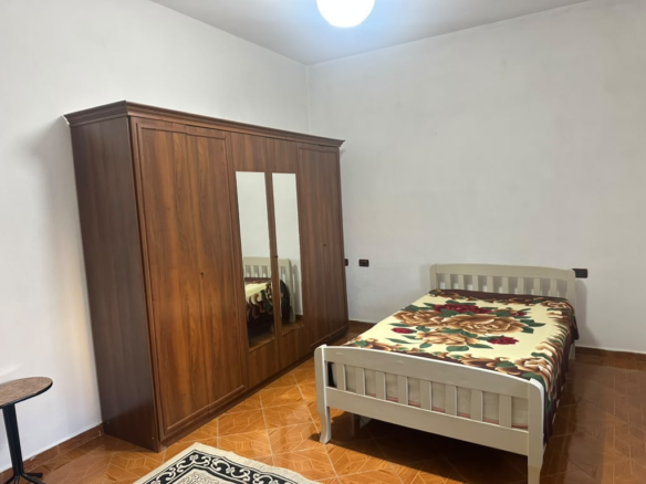 JEPET ME QIRA VILË 2-KATËSHE – TE SIGURIMET SHOQËRORE, DURRËS