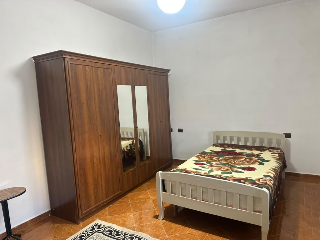 JEPET ME QIRA VILË 2-KATËSHE – TE SIGURIMET SHOQËRORE, DURRËS