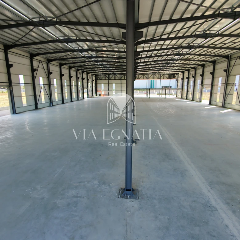SHITET KAPANON INDUSTRIAL 800€/M², RRUGA XHAFZOTAJ–FLLAKË, DURRËS